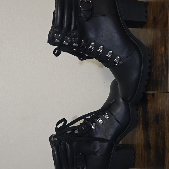 MIA Womens Annamaria Heeled Combat Boots - Picture 5 of 5